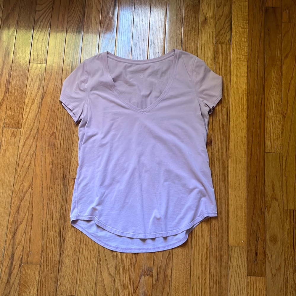 lululemon v neck love tee